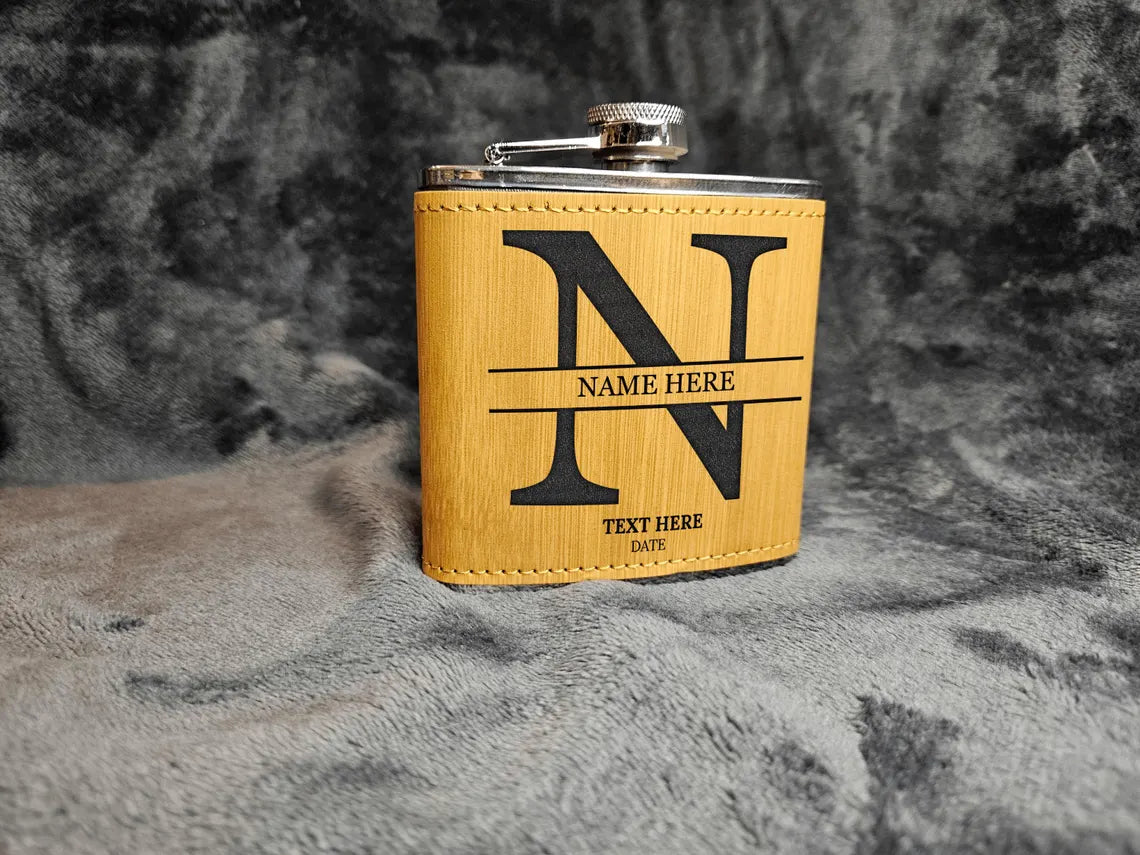 Flask Gift Set - Exquisite Leatherette with Bamboo Finish - Perfect Gift for Father's Day, Birthday, Wedding, Groomsmen, Bachelor, Christmas